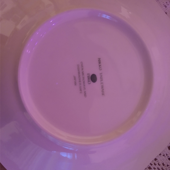 NIKKO Tableware Tea Cup & Saucer, Set of 3 - Picture 4 of 4